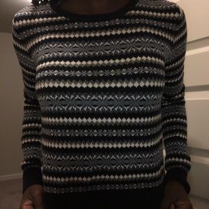 blue & white tommy hilfiger sweater